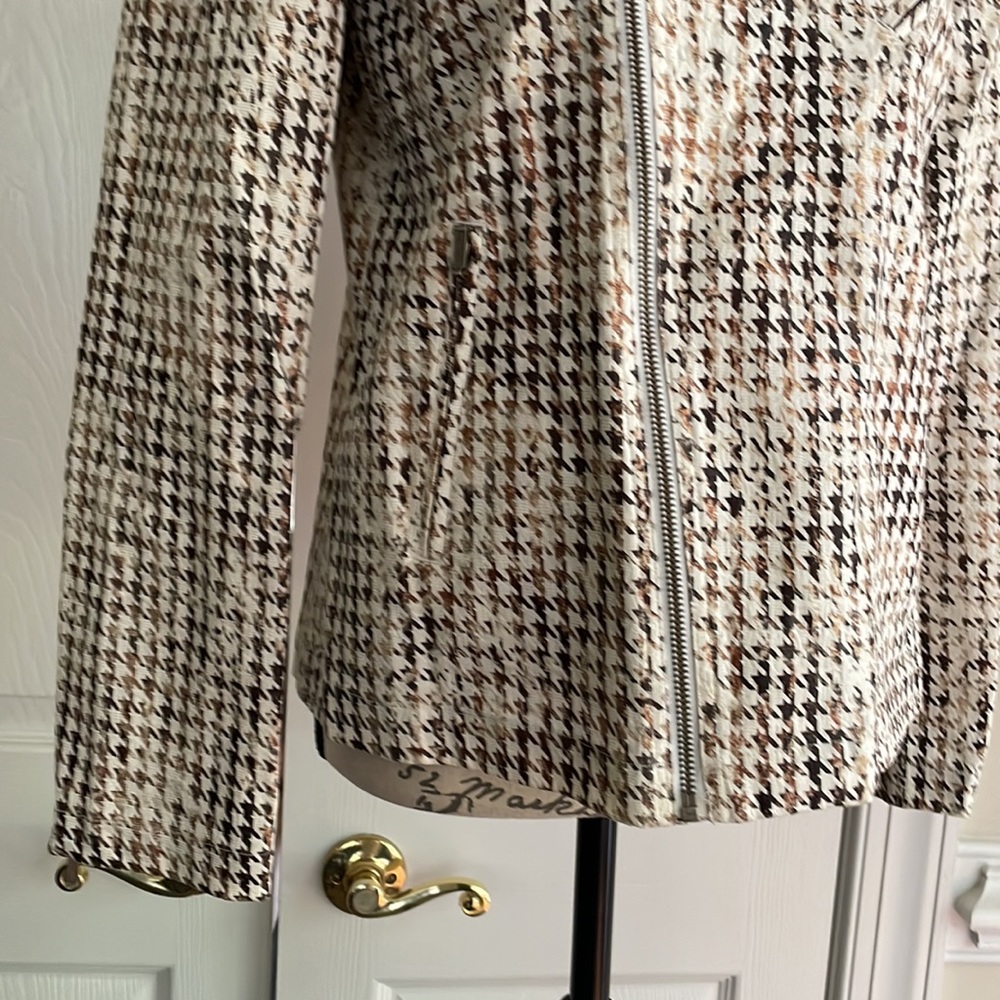 Chico’s jacket - Picture 3 of 9